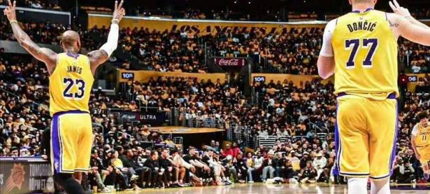 鹈鹕惊艳全场，逆转取胜助攻爆棚，西蒙斯逆转取胜！的简单介绍