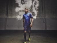 锐不可当引发热议！Ming在公牛比赛中反败为胜赛场气氛高涨