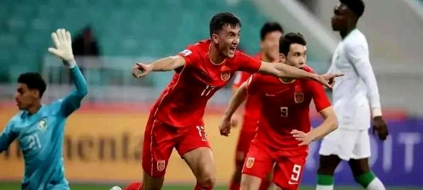 比赛中球员技术细节成为胜负分水岭