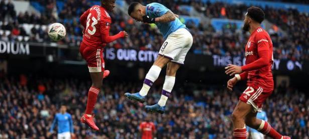 伯恩利主场告负巴恩斯利，遭遇主场不胜的简单介绍